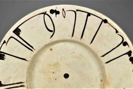 Plate with Arabic Inscription, ca 975-1000, painted and glazed earthenware, Musée du Louvre, Paris, France. Detail.