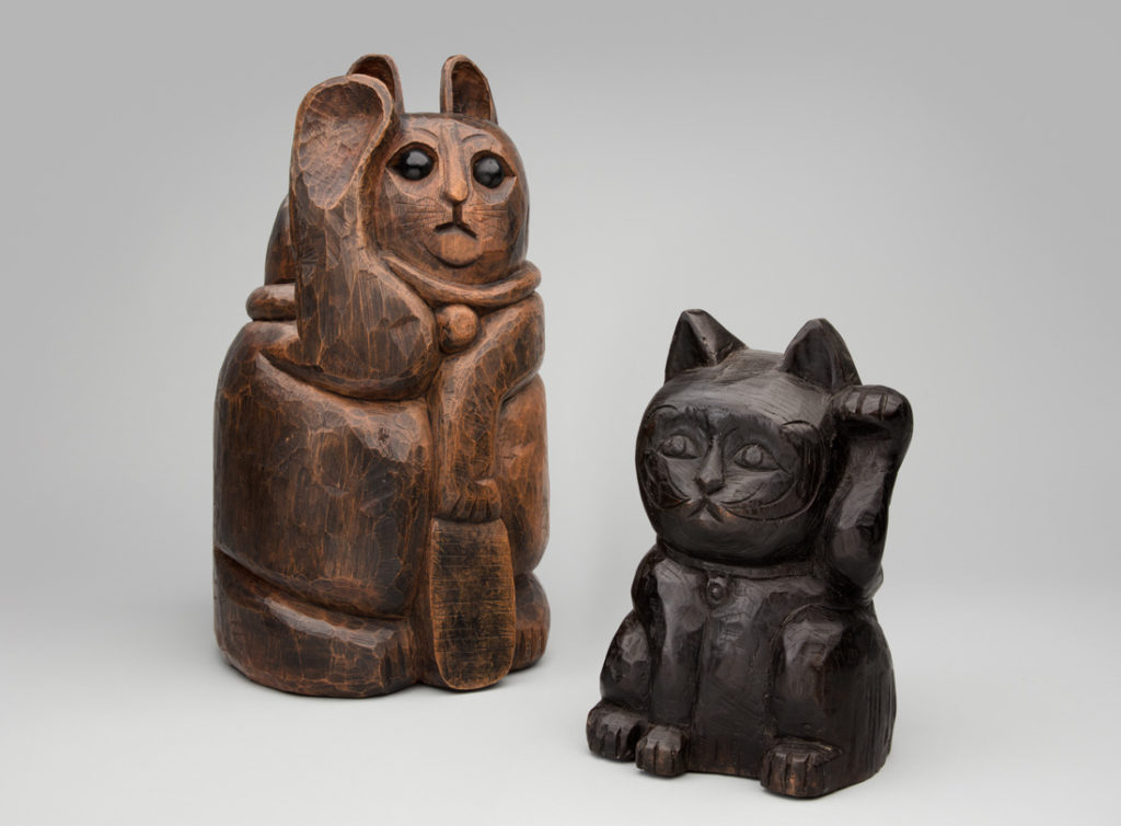 Maneki Neko: Wood Maneki Neko, early 20th century